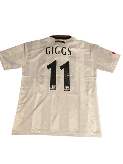 Ryan Giggs signed Manchester united shirt