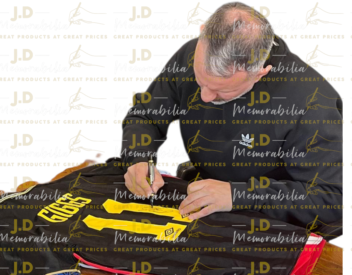 Ryan Giggs signed Manchester united shirt