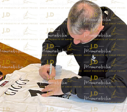 Ryan Giggs signed Manchester united shirt